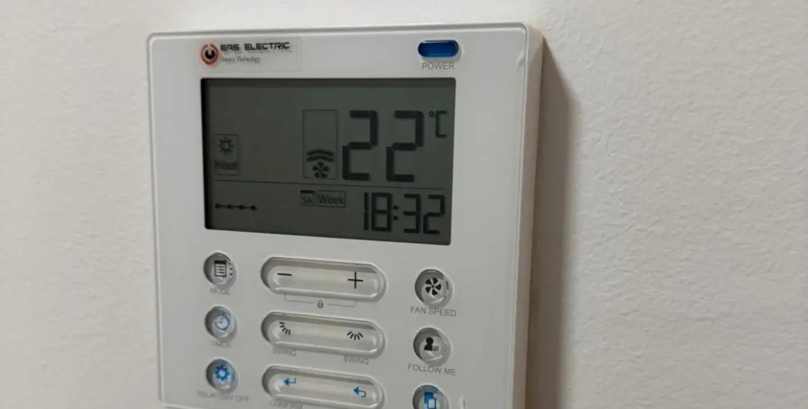 Long-term rent of middle floor apartment in Estepona 20