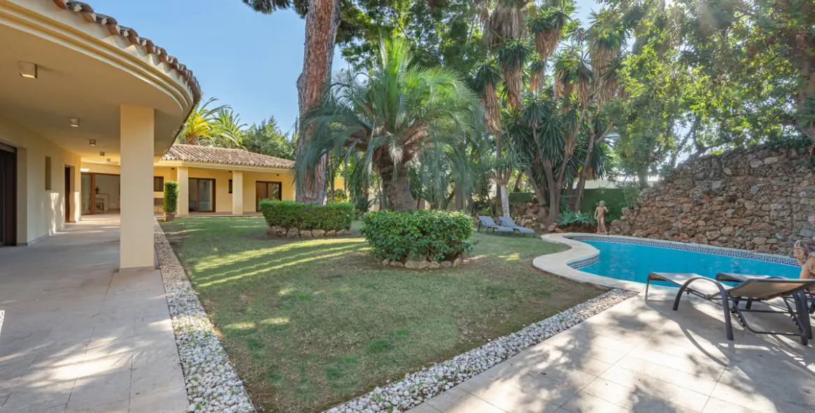 Долгосрочная аренда  отдельно стоящей виллы в Nagüeles 3