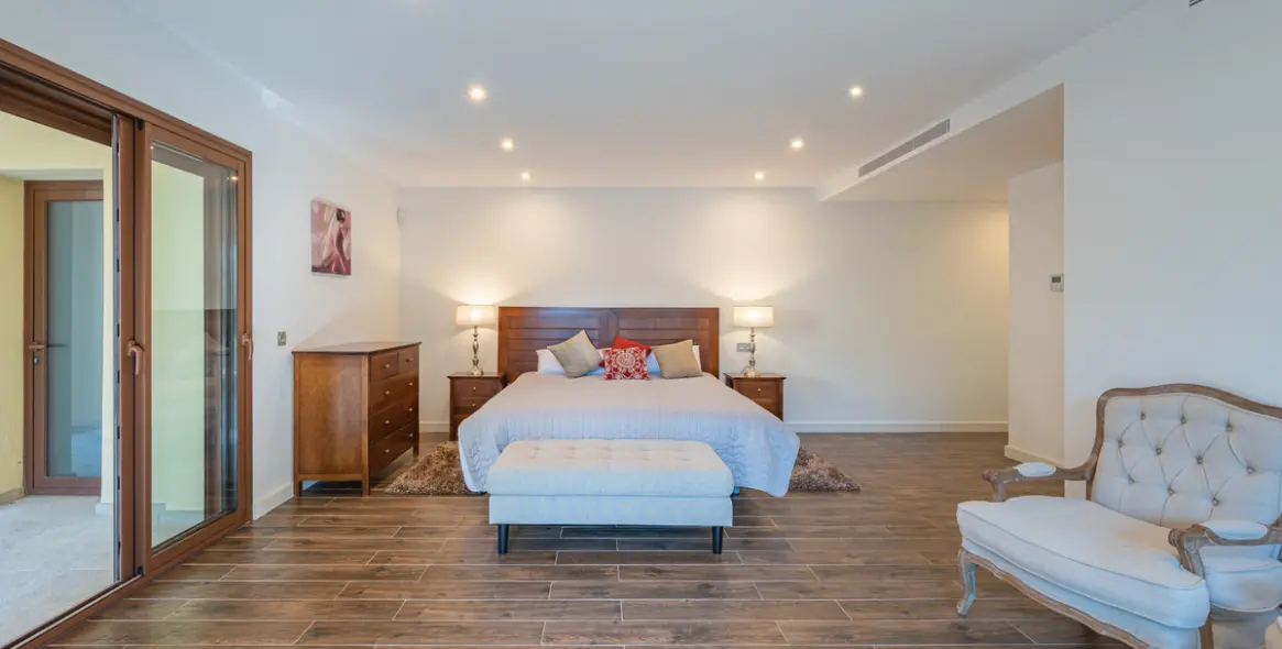 Долгосрочная аренда  отдельно стоящей виллы в Nagüeles 7