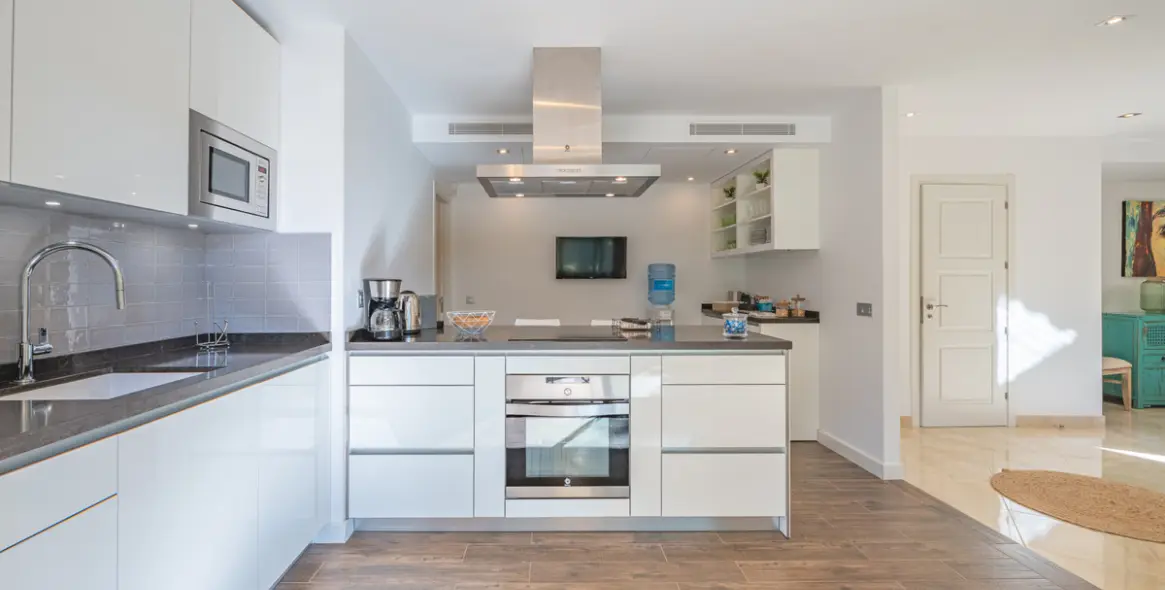 Долгосрочная аренда  отдельно стоящей виллы в Nagüeles 10