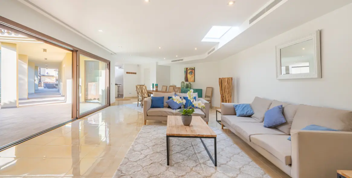 Долгосрочная аренда  отдельно стоящей виллы в Nagüeles 12