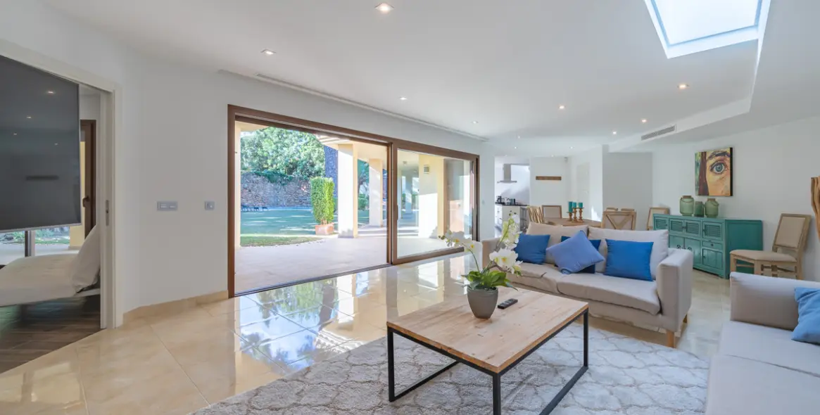 Долгосрочная аренда  отдельно стоящей виллы в Nagüeles 15