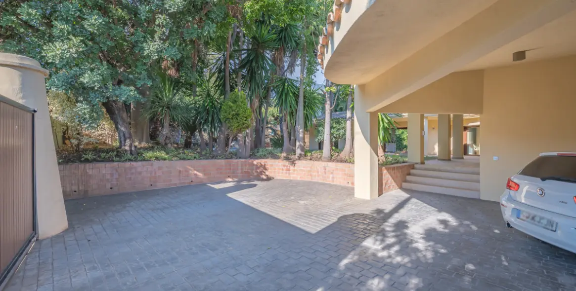 Долгосрочная аренда  отдельно стоящей виллы в Nagüeles 26