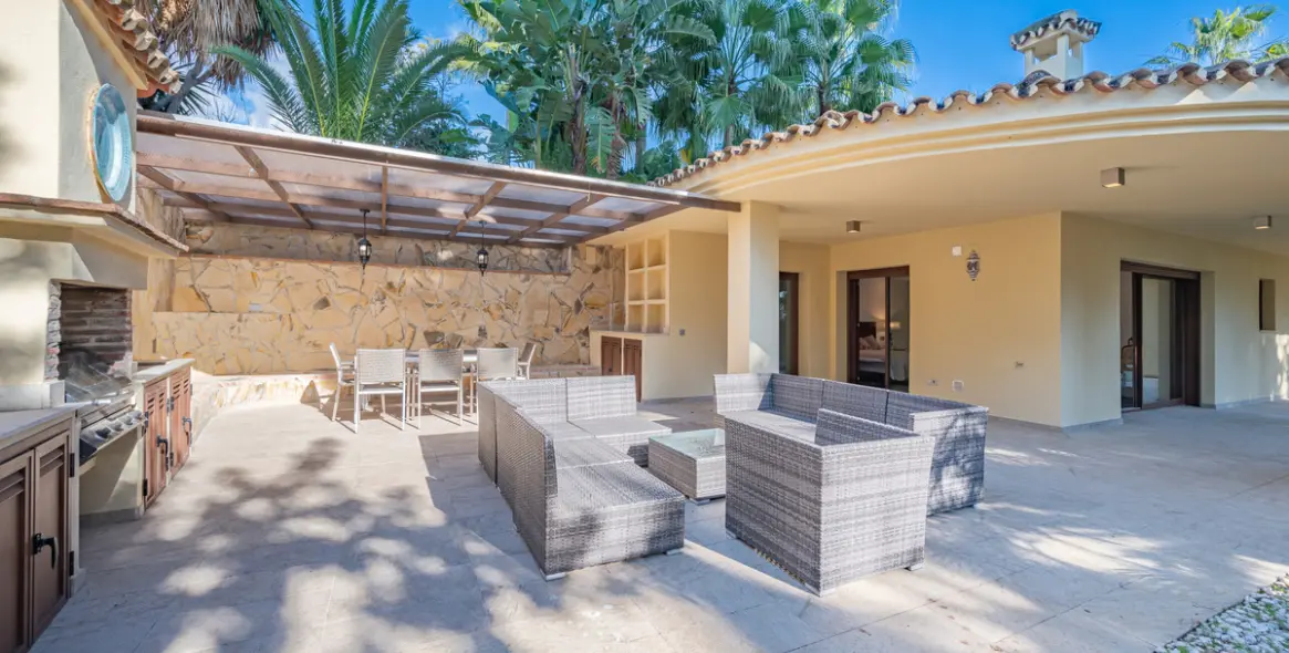 Долгосрочная аренда  отдельно стоящей виллы в Nagüeles 31