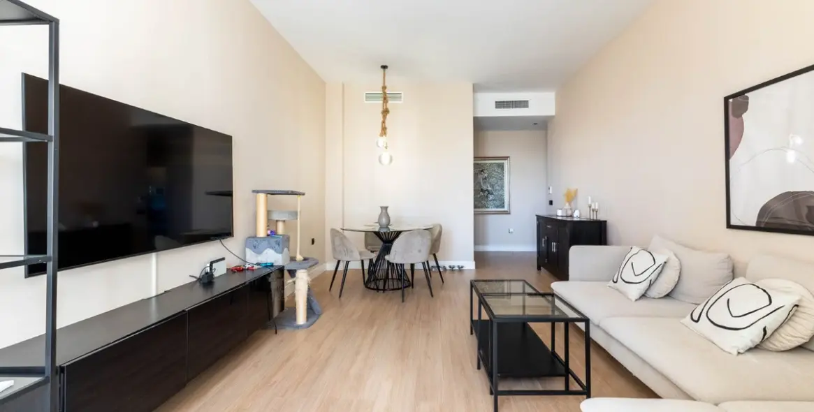 Sale of ground floor apartment in La Cala Hills 2