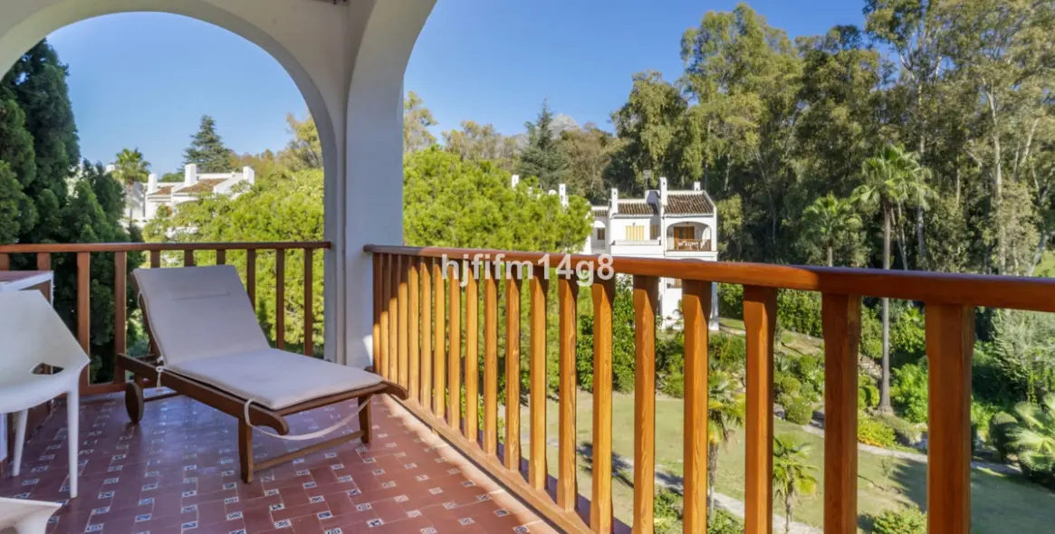 Продажа пентхауса в Nueva Andalucía 4