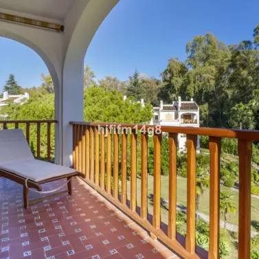 Продажа пентхауса в Nueva Andalucía