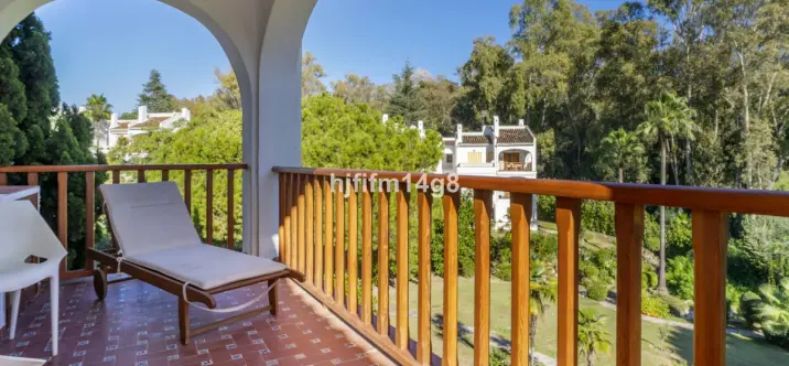 Продажа пентхауса в Nueva Andalucía 3