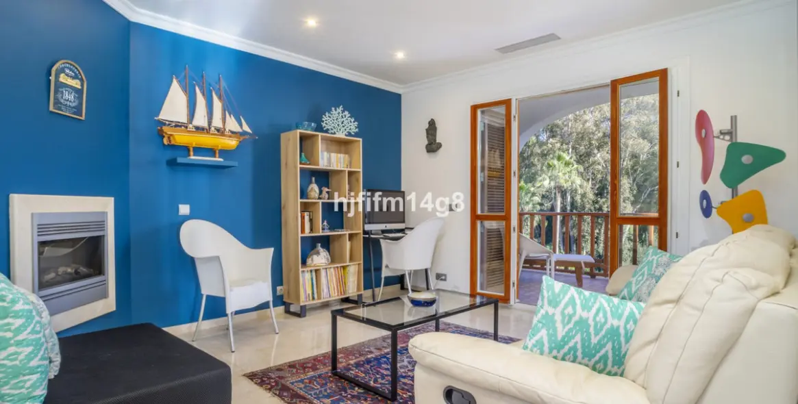 Продажа пентхауса в Nueva Andalucía 5