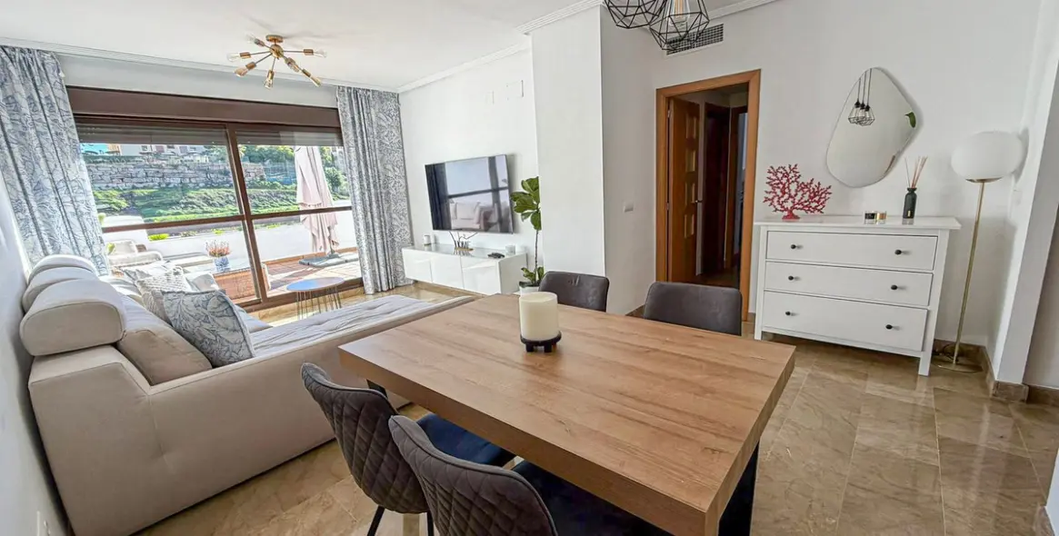 Продажа апартаментов на среднем этаже в Selwo 4