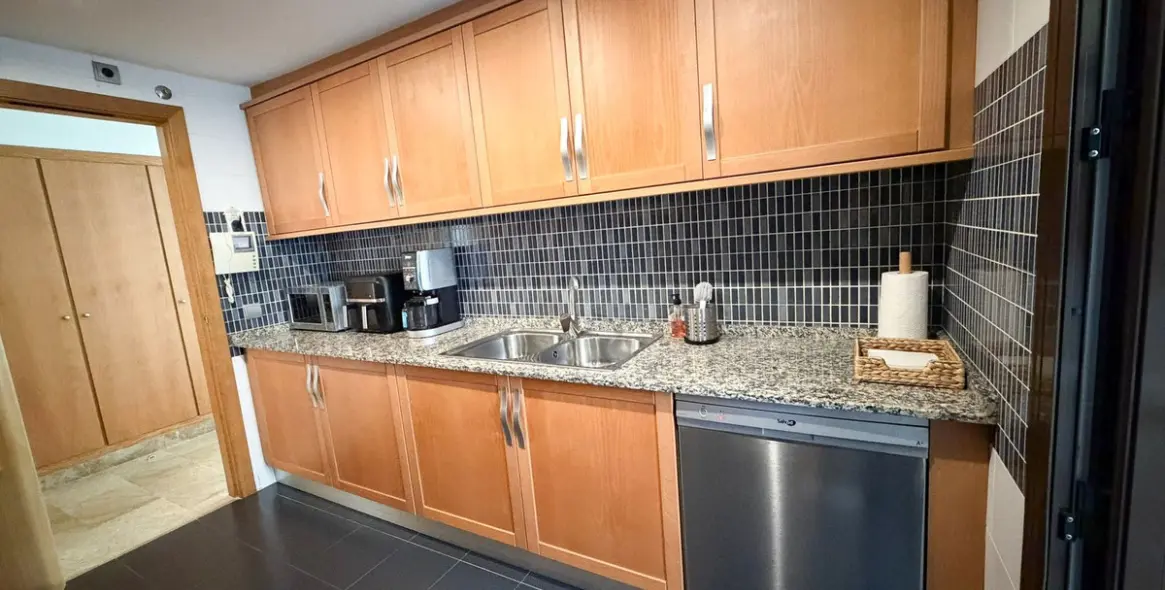 Продажа апартаментов на среднем этаже в Selwo 13