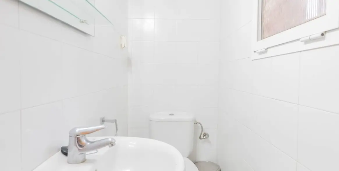 Sale of detached villa in Fuengirola 41