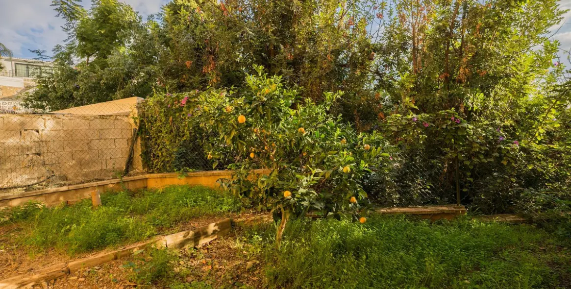 Sale of detached villa in Fuengirola 46