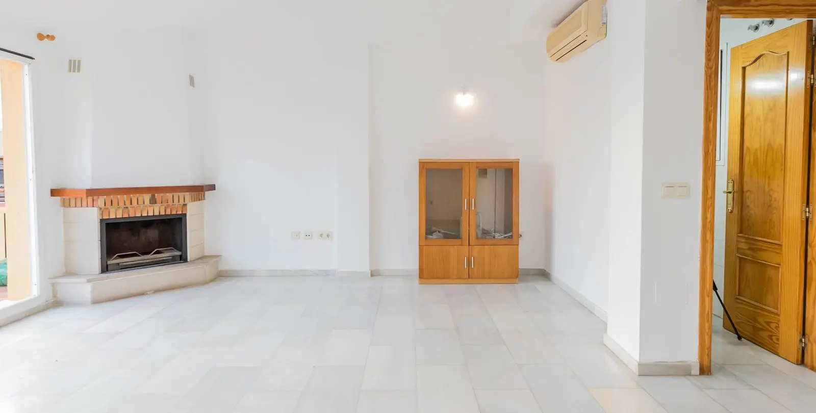Sale of townhouse in Torreblanca 2