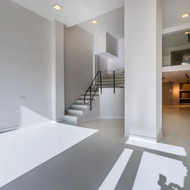 Sale of office in Marbella