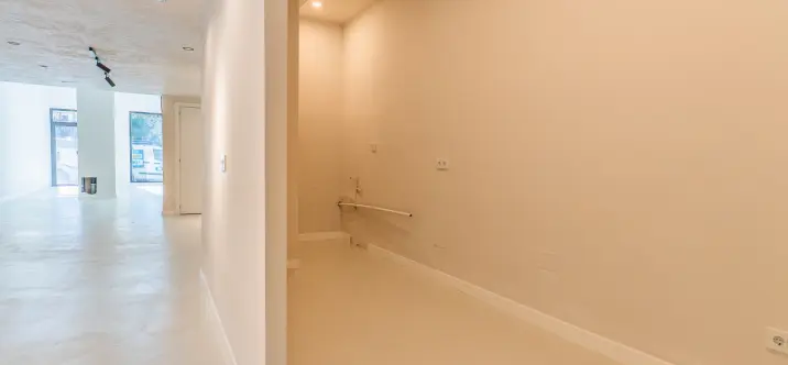 Sale of office in Marbella 4