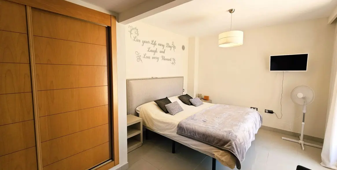 Sale of penthouse duplex in Estepona 5