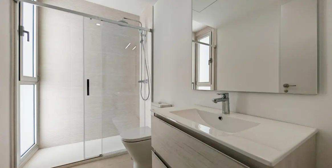 Sale of ground floor apartment in Cancelada 12