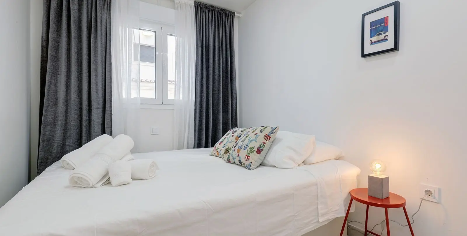 Sale of middle floor apartment in Estepona 15