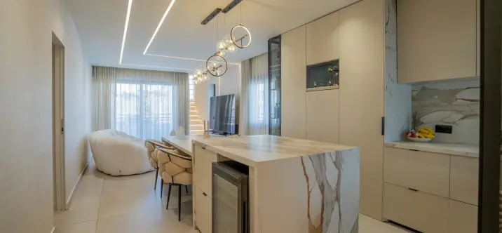 Sale of penthouse in Mijas Costa 3