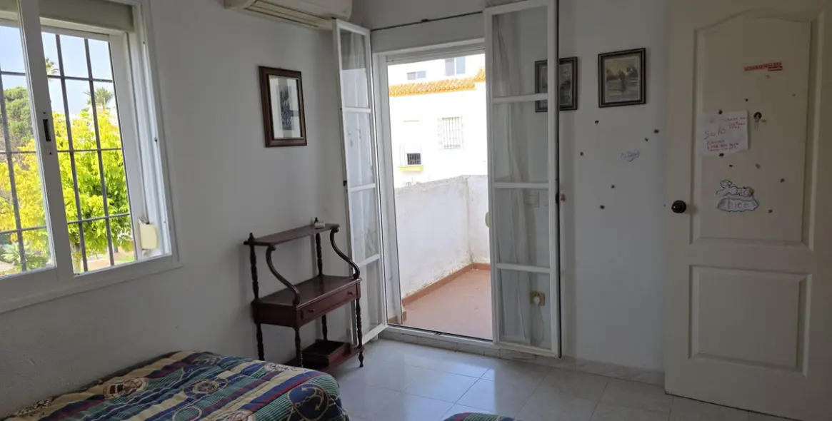 Продажа таунхауса в Casares Playa 25