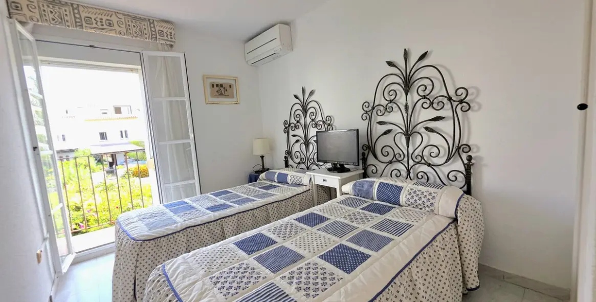 Продажа таунхауса в Casares Playa 29