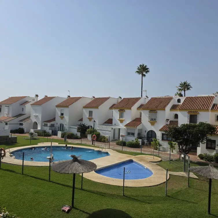 Venta de adosado en Casares Playa