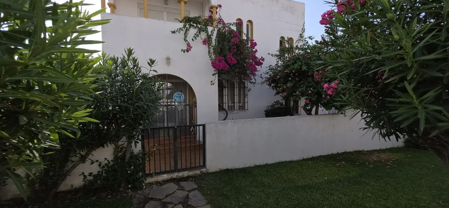 Venta de adosado en Casares Playa 1
