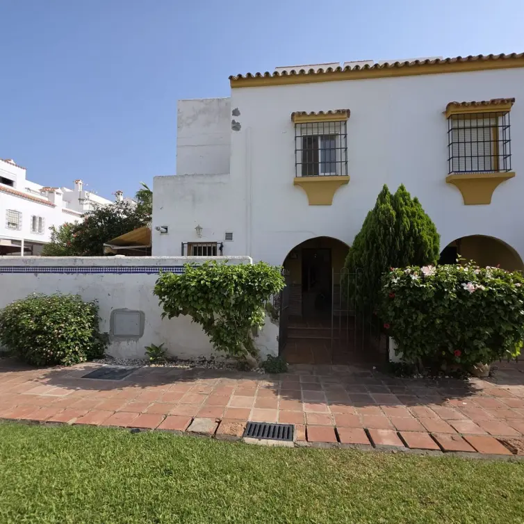Venta de adosado en Casares Playa