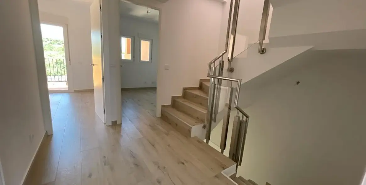 Продажа таунхауса в Benahavís 5