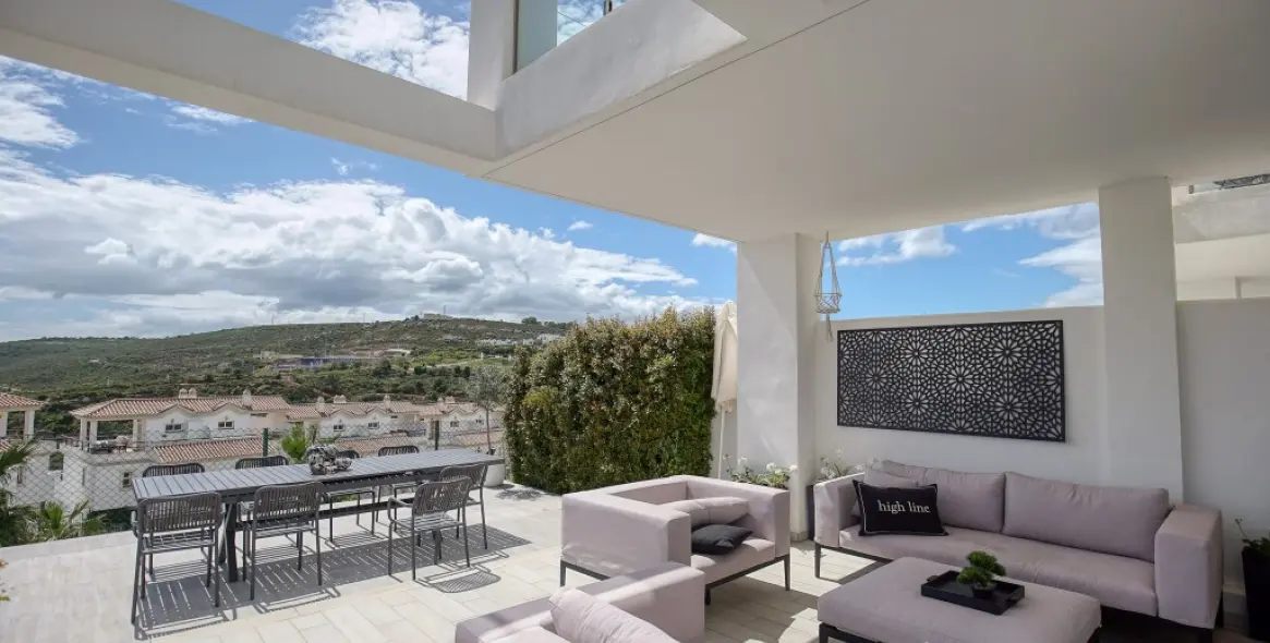 Продажа дома на две семьи в Manilva 5