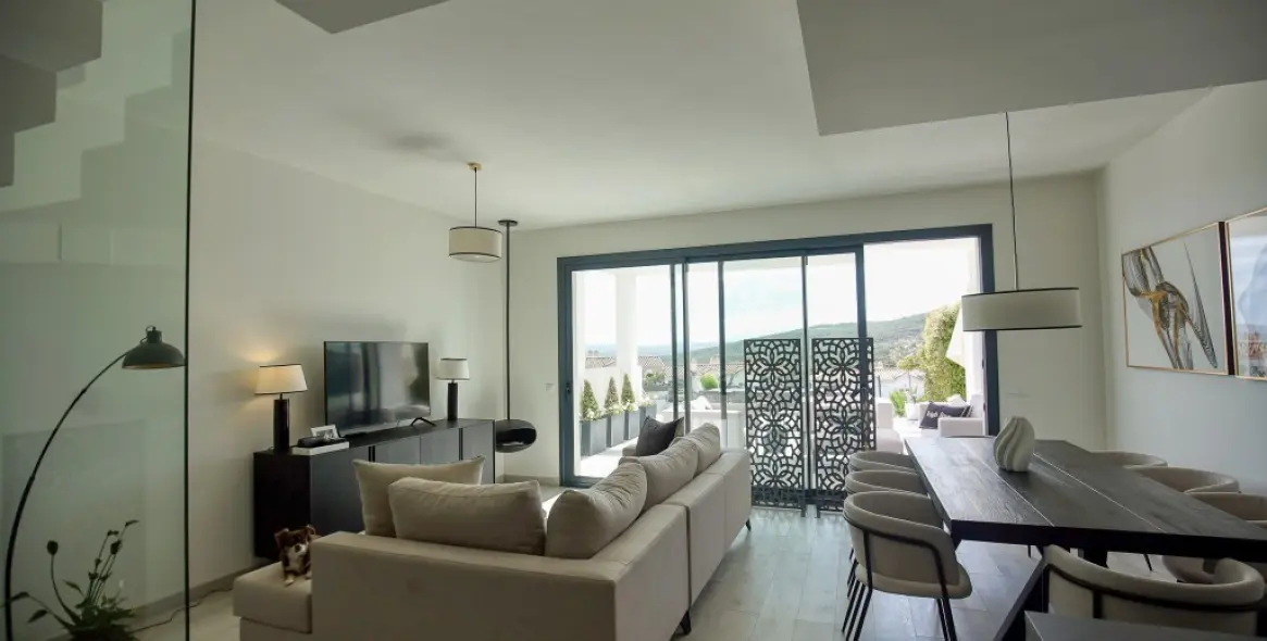 Продажа дома на две семьи в Manilva 6