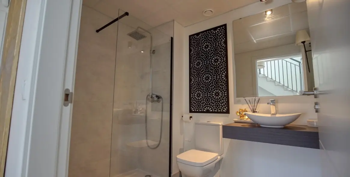 Продажа дома на две семьи в Manilva 11