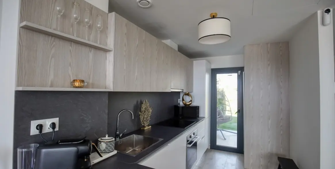 Продажа дома на две семьи в Manilva 14