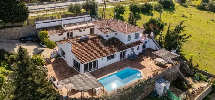 Venta de villa independiente en Alhaurín el Grande 1