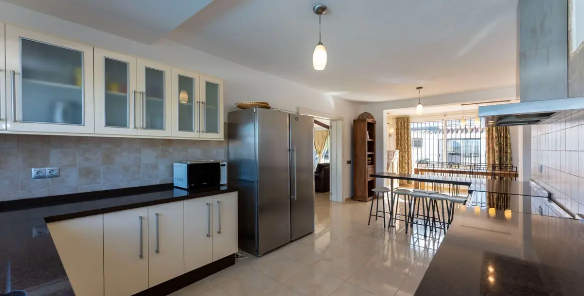 Продажа  отдельно стоящей виллы в Alhaurín el Grande 14