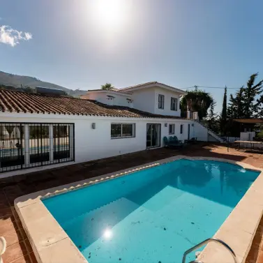 Sale of finca - cortijo in Alhaurín el Grande