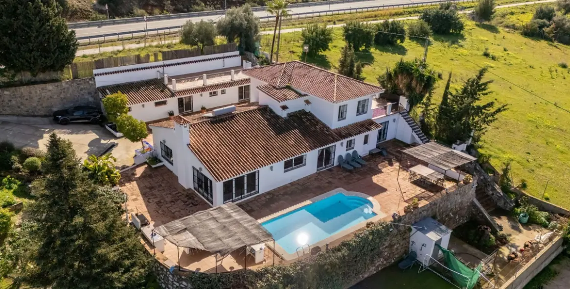 Sale of finca - cortijo in Alhaurín el Grande 2