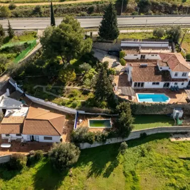 Sale of finca - cortijo in Alhaurín el Grande