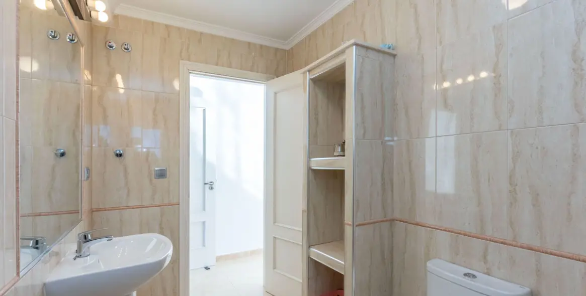 Sale of finca - cortijo in Alhaurín el Grande 29