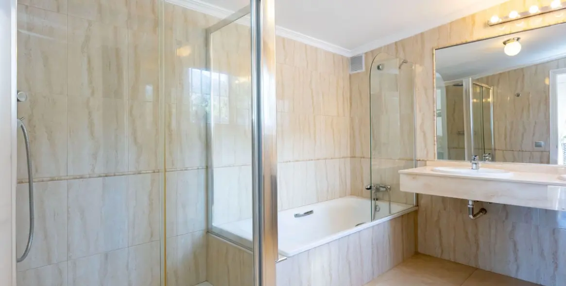 Sale of finca - cortijo in Alhaurín el Grande 39