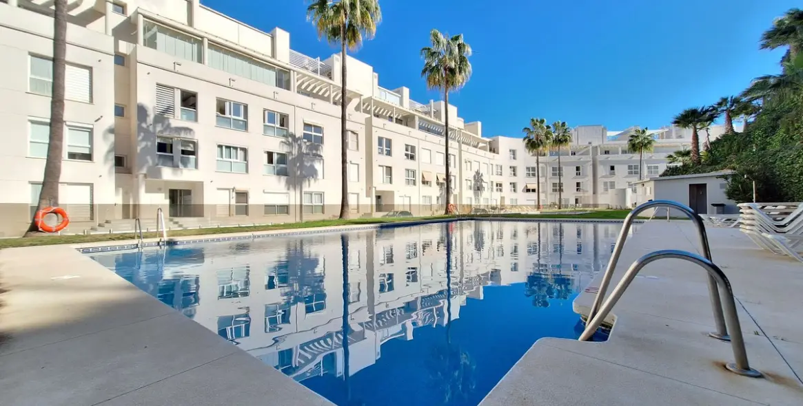 Sale of penthouse duplex in Nueva Andalucía 58
