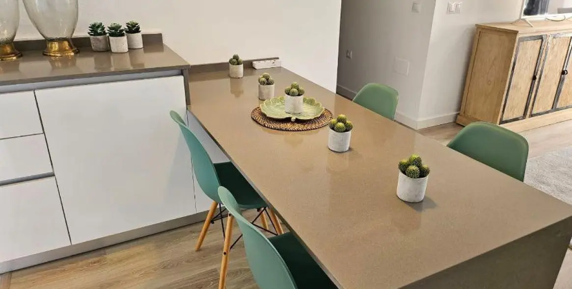 Long-term rent of penthouse in La Campana 16