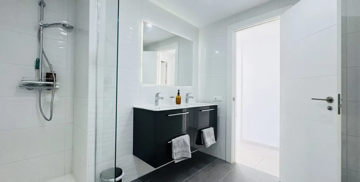 Продажа апартаментов на среднем этаже в La Duquesa 20