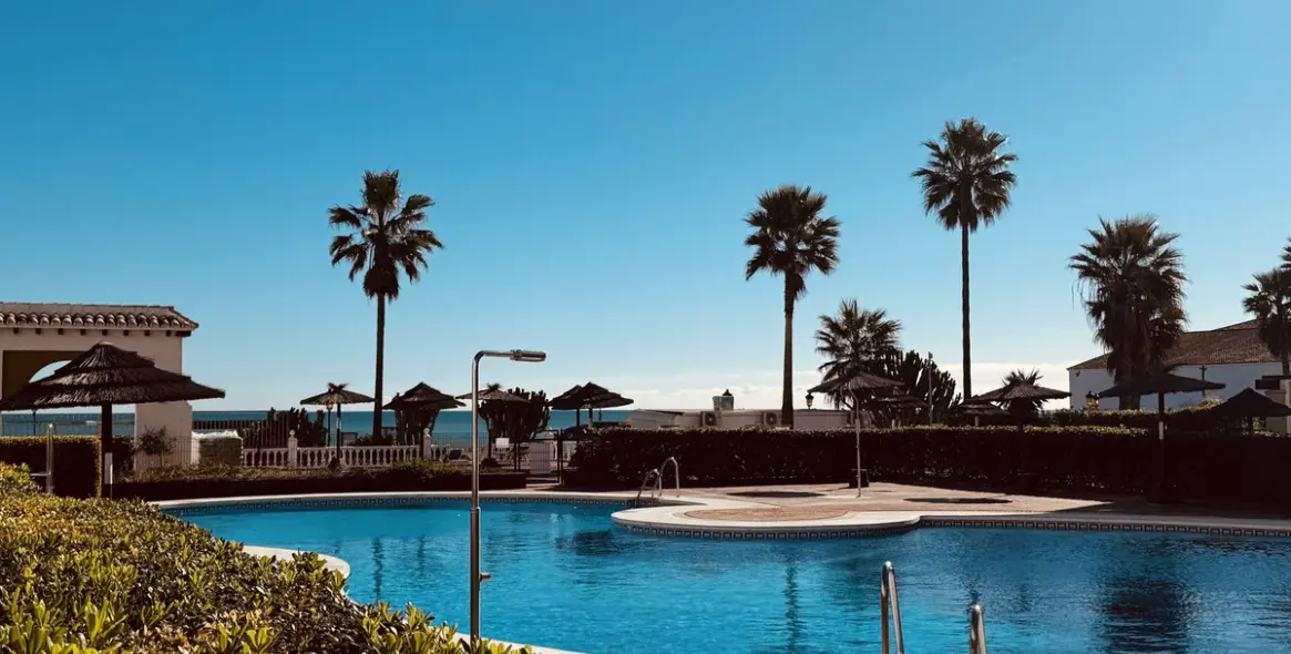 Продажа апартаментов на среднем этаже в La Duquesa 21