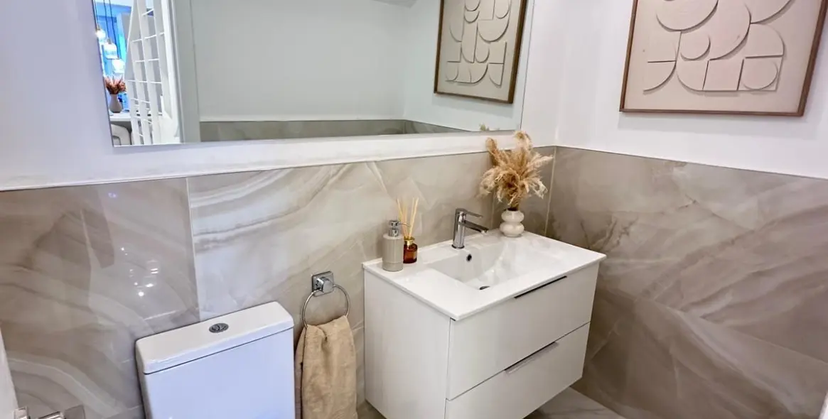 Sale of duplex in La Cala de Mijas 17