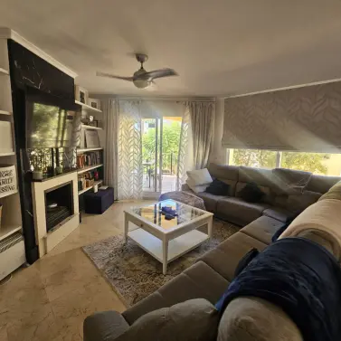 Продажа дома на две семьи в Riviera del Sol