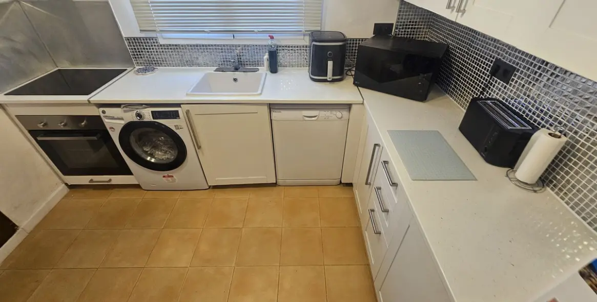 Sale of semi-detached house in Riviera del Sol 9