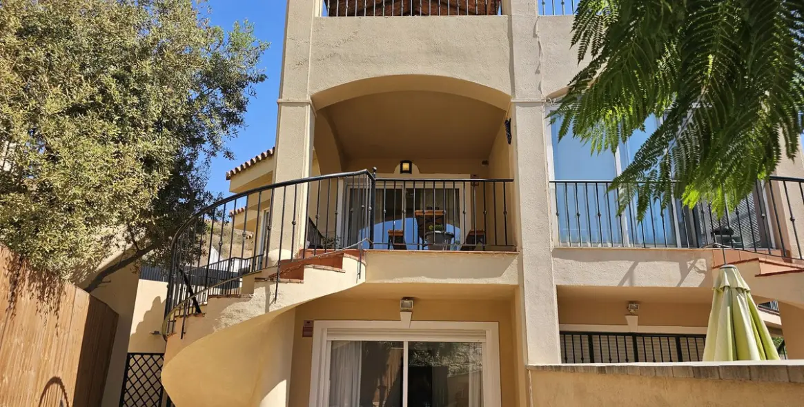 Sale of semi-detached house in Riviera del Sol 20