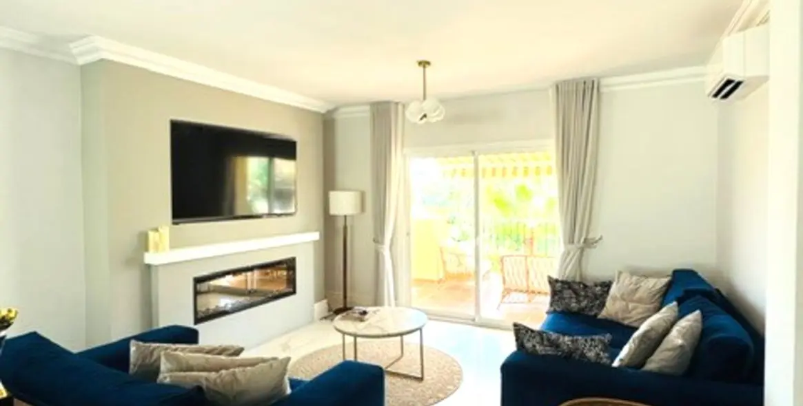 Sale of penthouse in La Cala Hills 6